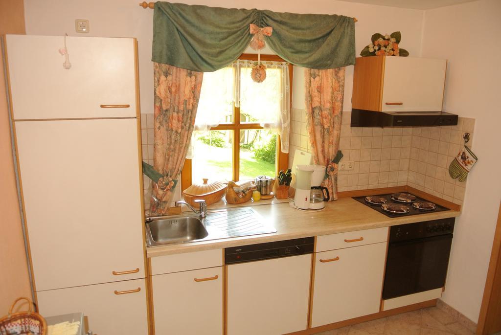 Haus Am Waldrand - Ferienwohnung Augustin Графенау Экстерьер фото